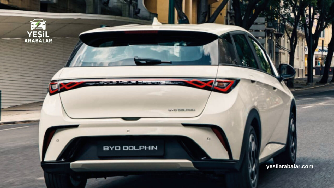 BYD Dolphin Surf Tanıtıldı: 322 km Menzil, 19.990 Euro'dan Başlayan Fiyat