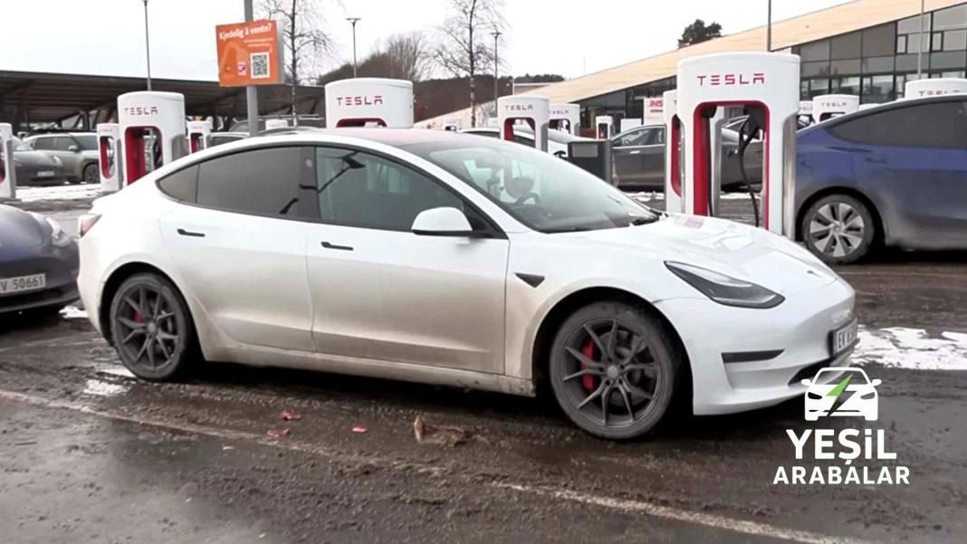 182-bin-kilometredeki-tesla-model-3un-bataryasi-ne-alemde-rakamlar-korkutmasin